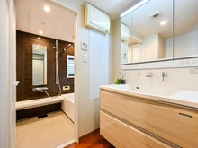 【大阪府/堺市北区長曽根町】シャリエ金岡公園 洗面所