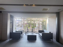 【大阪府/吹田市新芦屋下】プラウド吹田新芦屋 ロビー