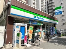 【大阪府/大阪市北区南森町】クレヴィア南森町THE FRONT ファミリーマート南森町駅前店（現地より約130m）