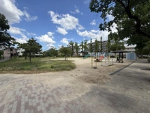 【兵庫県/尼崎市武庫町】セザール武庫之荘ガーデン 二本松公園（現地より約300m）：