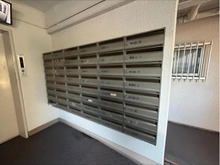【大阪府/吹田市垂水町】財形江坂ハイツ メールBOX