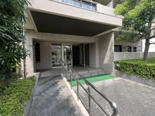 【兵庫県/尼崎市若王寺】ファミール塚口 エントランス