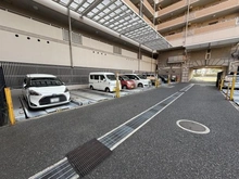 【兵庫県/尼崎市昭和通】尼崎イスティー 駐車場