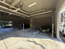 【兵庫県/伊丹市北本町】エーベル伊丹参番館 駐車場