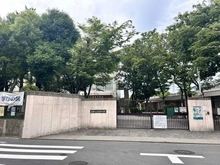 【兵庫県/尼崎市武庫之荘】プラウド武庫之荘ガーデンコート 尼崎市立武庫庄小学校（現地より約560m）