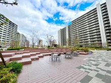 【兵庫県/尼崎市上坂部】プラウドシティ塚口マークフォレスト D棟 敷地内：中庭
