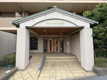 【兵庫県/伊丹市北伊丹】グリーンスクエア北伊丹 アプローチ