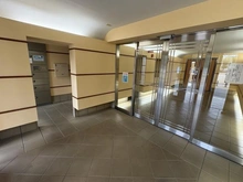 【兵庫県/伊丹市北伊丹】グリーンスクエア北伊丹 エントランス