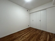 【兵庫県/尼崎市田能】モンテベルデ北園田 洋室