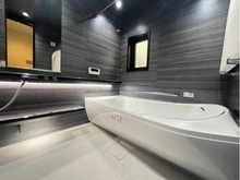 【兵庫県/西宮市松並町】レールシティ甲子園口 浴室