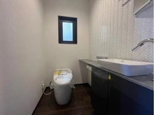 【兵庫県/西宮市松並町】レールシティ甲子園口 トイレ