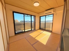 【兵庫県/尼崎市塚口本町】ジュビネール塚口 和室