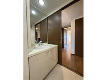 【兵庫県/尼崎市塚口本町】ジュビネール塚口 洗面所