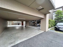 【兵庫県/尼崎市武庫之荘本町】レ・ジェイド武庫之荘本町 駐車場