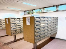 【千葉県/千葉市美浜区稲毛海岸】稲毛東映マンション B棟 メールBOX