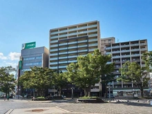 【千葉県/千葉市中央区中央】クレアホームズ千葉センタークロス 外観：建物中央
