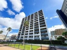 【千葉県/千葉市中央区中央港】グランスイートブルー ベイサイドレジデンス 外観