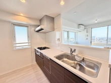 【千葉県/千葉市中央区長洲】プレミスト本千葉ステーションフロント キッチン