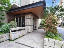 【千葉県/千葉市中央区長洲】プレミスト本千葉ステーションフロント エントランス