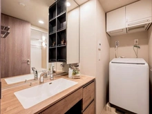 【千葉県/千葉市美浜区稲毛海岸】ルネ稲毛海岸グランマークス 洗面室