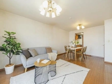 【千葉県/千葉市美浜区高洲】ベイマークスクエアオーシャンコート リビング・ダイニング