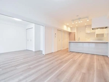 【千葉県/千葉市美浜区稲毛海岸】稲毛サンハイツ リビング・ダイニング：左：洋室