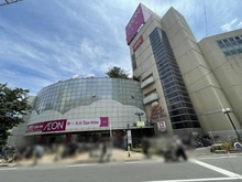 【千葉県/千葉市稲毛区小仲台】プラウドタワー稲毛  イオン稲毛店（現地より約85m）