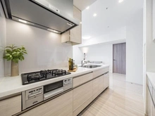 【千葉県/千葉市美浜区若葉】幕張ベイパーク クロスタワー＆レジデンス キッチン