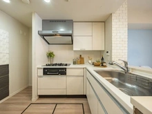 【千葉県/千葉市美浜区真砂】検見川浜レジデンス キッチン