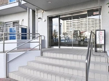 【千葉県/千葉市稲毛区小中台町】第5稲毛ハイツ アプローチ