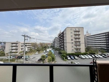 【千葉県/千葉市中央区椿森】セレナハイム千葉椿森 バルコニー