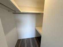 【千葉県/千葉市稲毛区小仲台】アイ・プレイス稲毛 3棟 収納