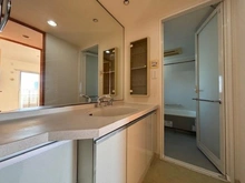 【千葉県/船橋市前原西】津田沼ローレルコート 洗面室