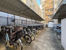 【千葉県/船橋市前原西】津田沼ローレルコート 駐輪場