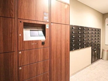 【千葉県/船橋市前原東】プラウド津田沼前原東 宅配BOX：奥：メールBOX