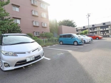 【千葉県/千葉市稲毛区小中台町】稲毛スカイマンションB棟 駐車場