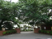 【千葉県/千葉市中央区登戸】千葉登戸ガーデンハウス 緑町中学校（現地より約310m）