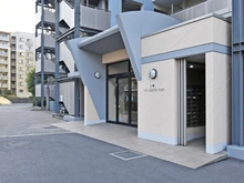 【千葉県/千葉市中央区宮崎町】エステ・スクエア青葉の森三番館 エントランス