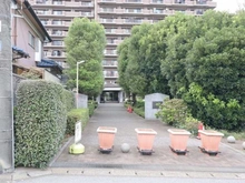【千葉県/八千代市大和田新田】フラージュ八千代 アプローチ