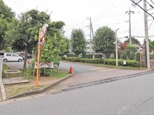 【千葉県/八千代市大和田新田】フラージュ八千代 アプローチ