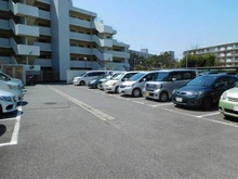 【千葉県/千葉市美浜区高洲】ライオンズガーデン稲毛海岸 駐車場
