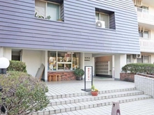【神奈川県/横浜市港北区篠原台町】白楽ハウス アプローチ