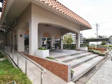 【千葉県/千葉市美浜区真砂】検見川ガーデンハイツ 1号棟 エントランス