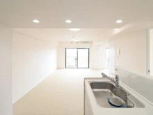 【千葉県/千葉市稲毛区天台】カームスクエア天台スカイマンション リビング・ダイニング