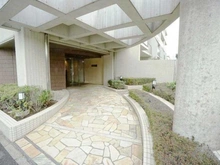 【千葉県/千葉市美浜区真砂】プラウド検見川浜 アプローチ