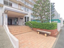【千葉県/佐倉市上志津】ローズタウン志津駅前 C棟 エントランス