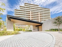 【千葉県/千葉市美浜区真砂】ミハマシティ検見川浜 I街区 C棟 アプローチ