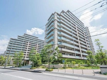 【千葉県/千葉市美浜区真砂】ミハマシティ検見川浜 I街区 C棟 外観：写真左：I街区C棟　写真右：I街区A棟