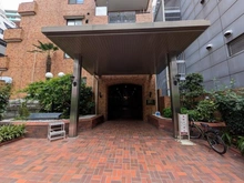 【東京都/千代田区平河町】ライオンズマンション平河町 エントランス