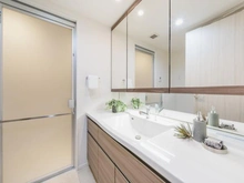 【千葉県/千葉市美浜区打瀬】THE幕張BAYFRONT TOWER&RESIDENCE 洗面室